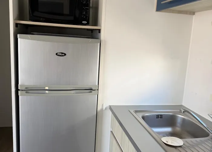 Mobil Confort Tv Clim 3ch Campingplatz Narbonne